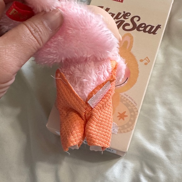 Lafufu - Picture 3 of 3